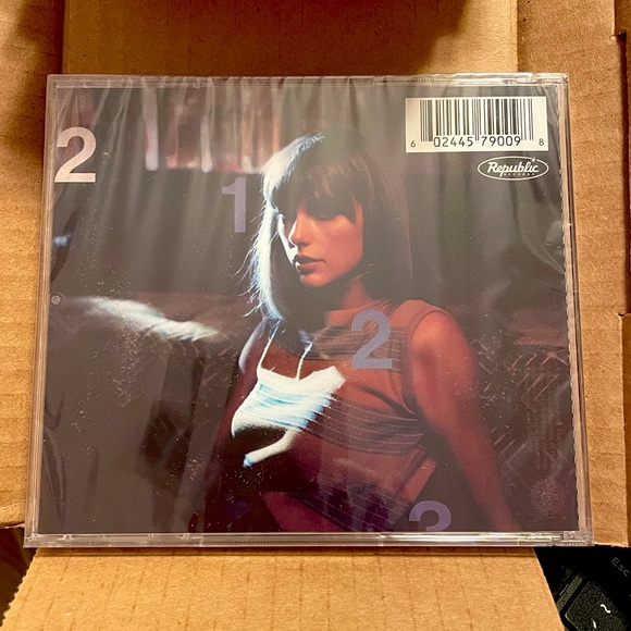 Taylor Swift - Midnights Album - Picture 2 of 2